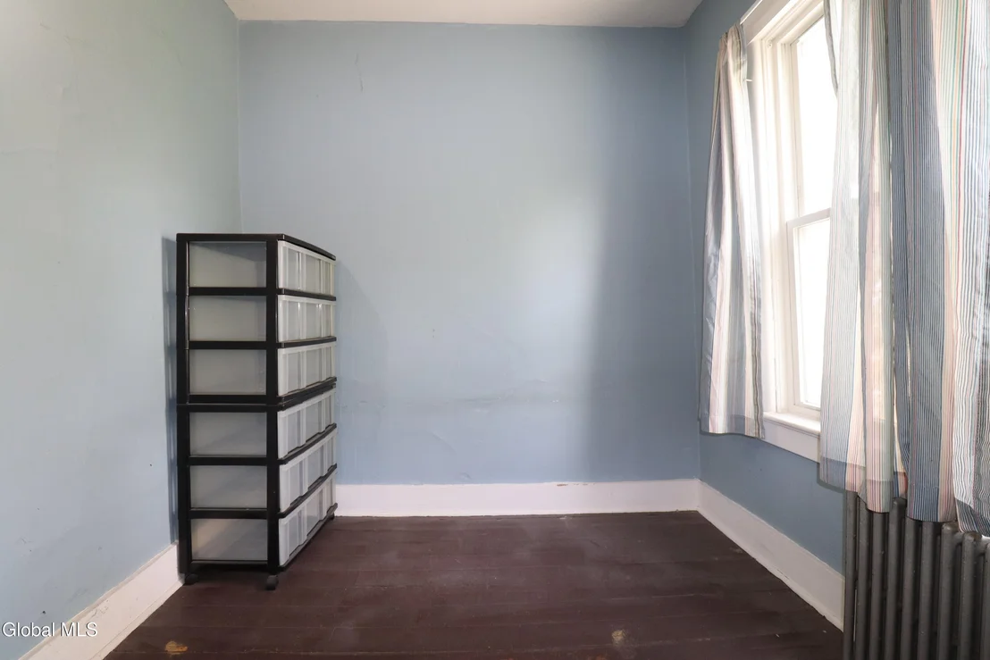 Photo of 10 Daggett Terrace
