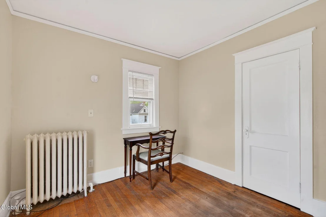 Photo of 446 Yates Street