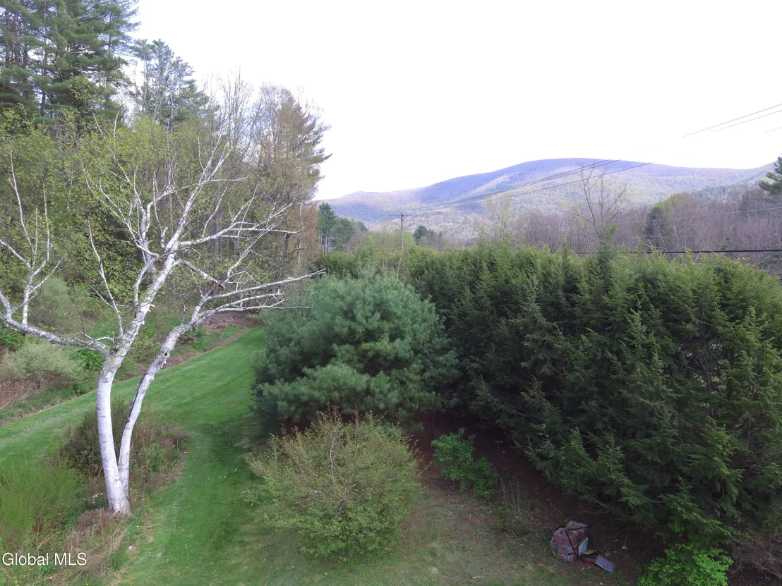 Photo of 10398 Route 23-A
