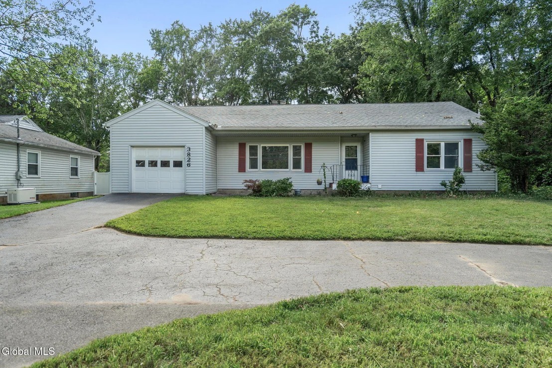 Photo of 3826 Carman Road