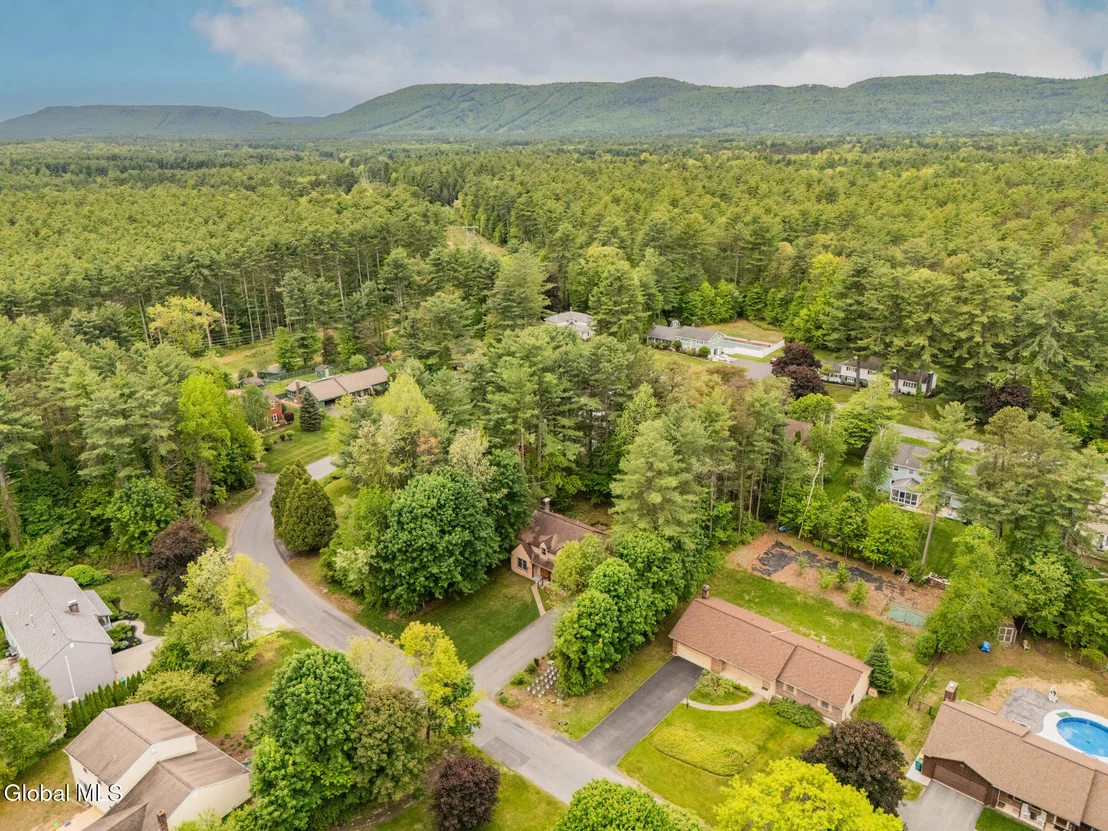 Photo of 21 Helen Drive