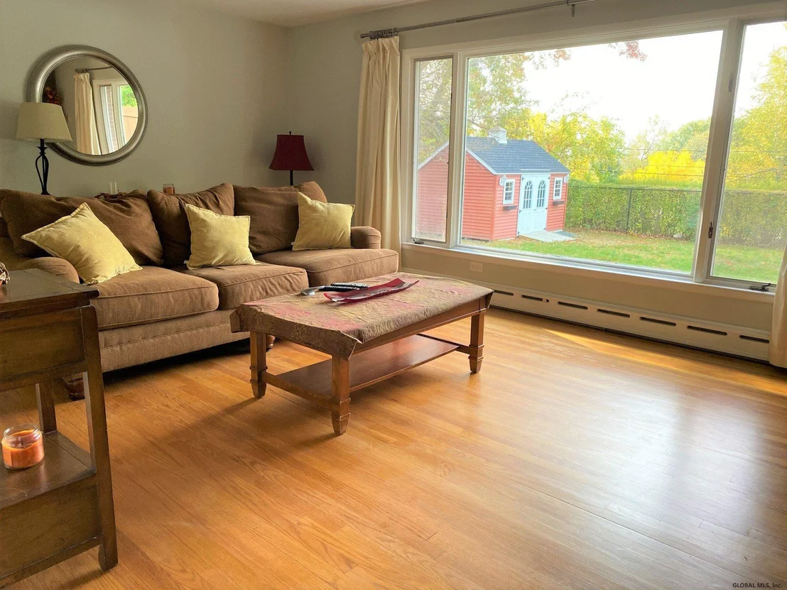 Photo of 120 SHAKER Road
