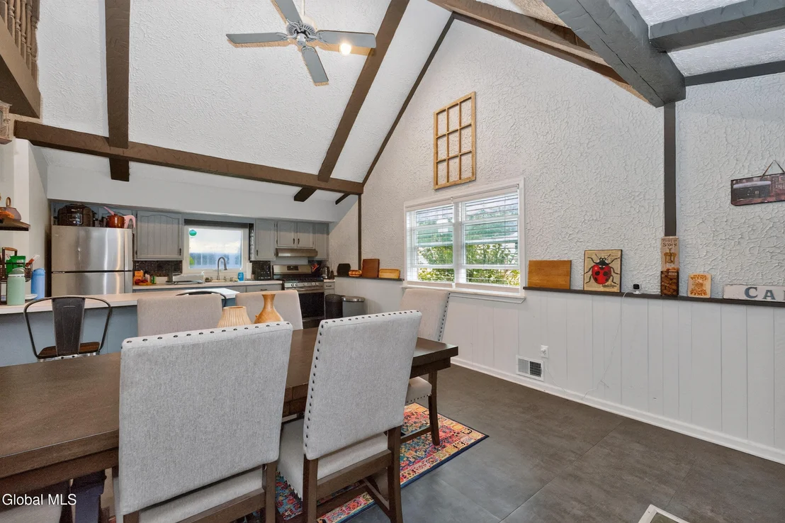 Photo of 341 Princetown Road