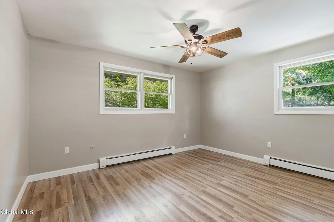 Photo of 11 Matthew Drive