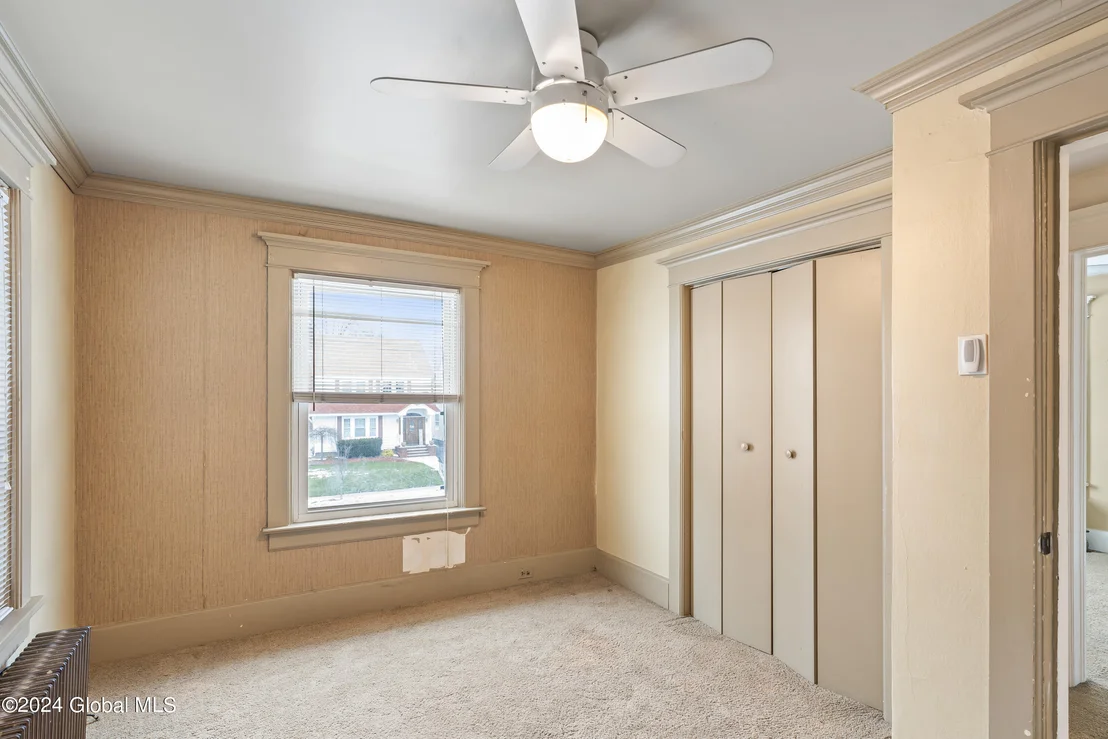 Photo of 1680 Rugby Road