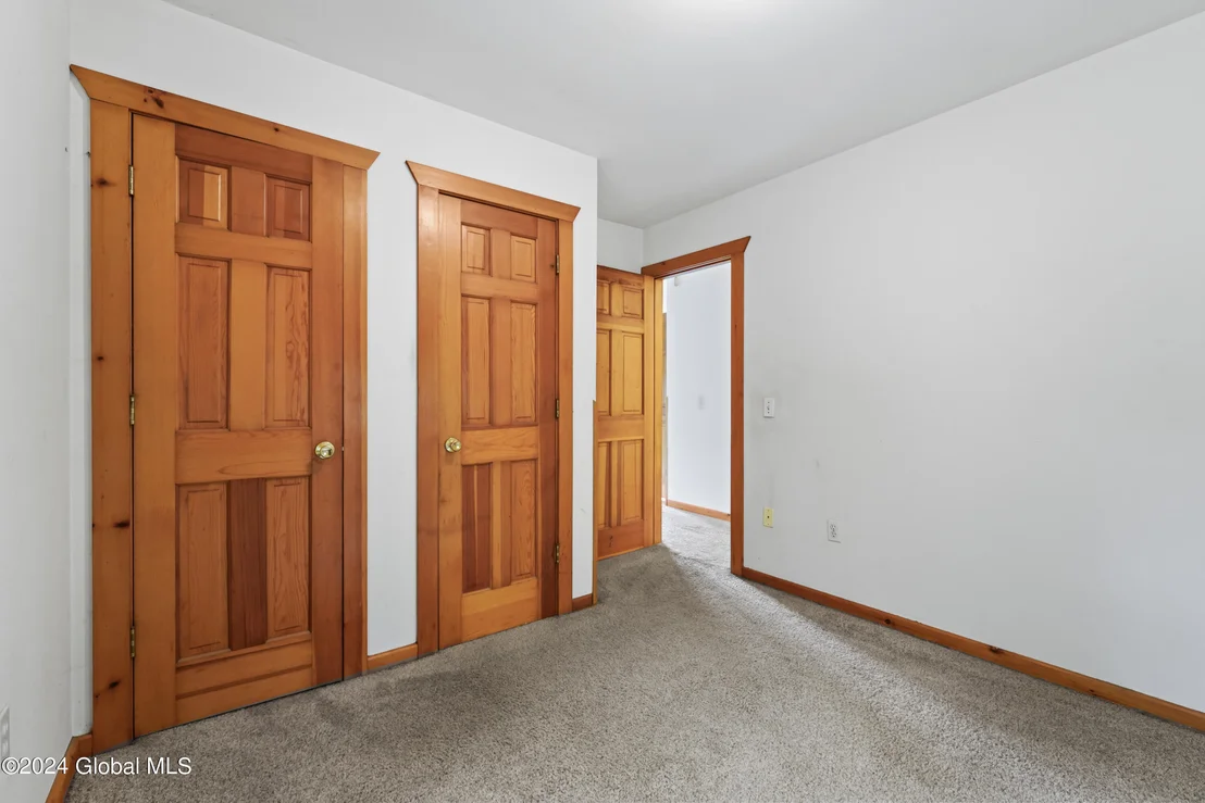 Photo of 680 Taborton Road