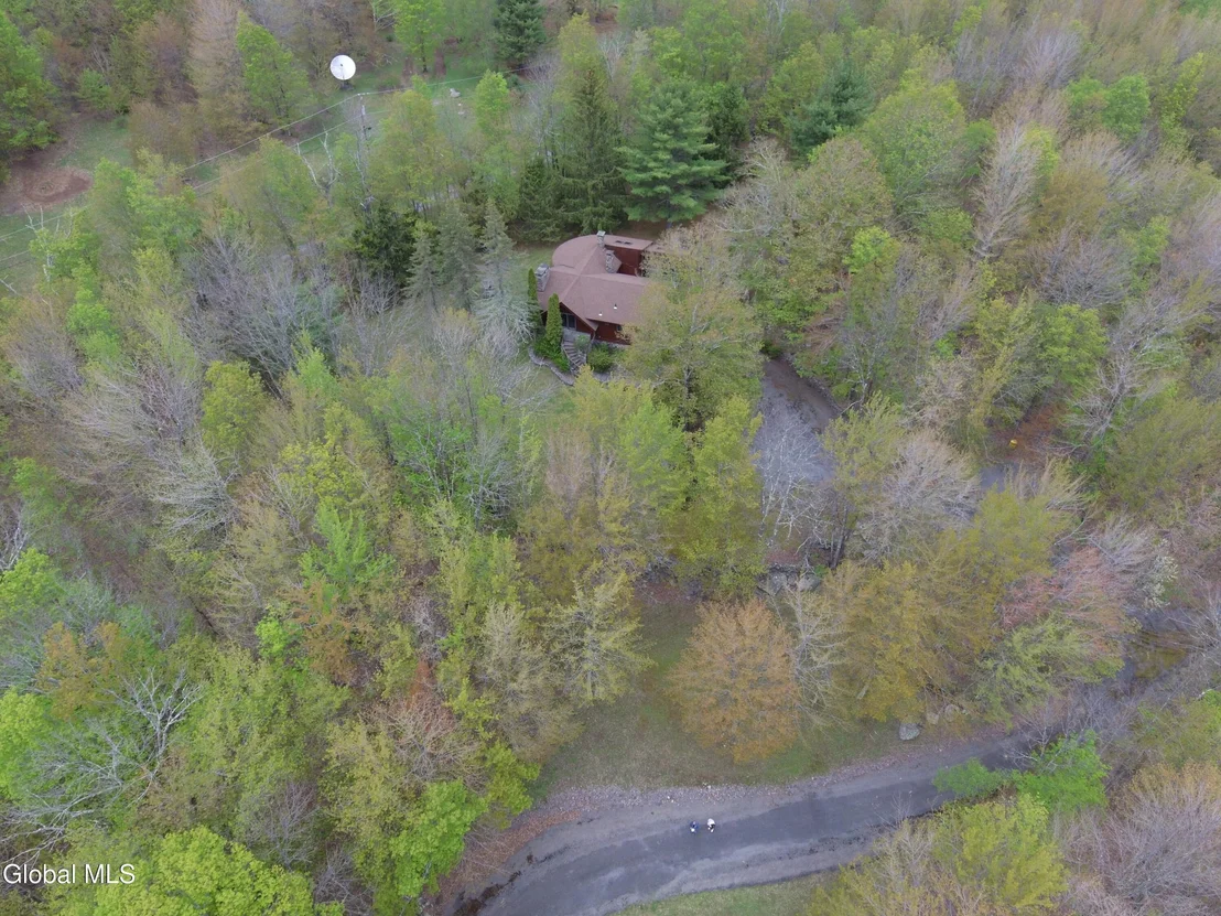 Photo of 184 Cloos Road