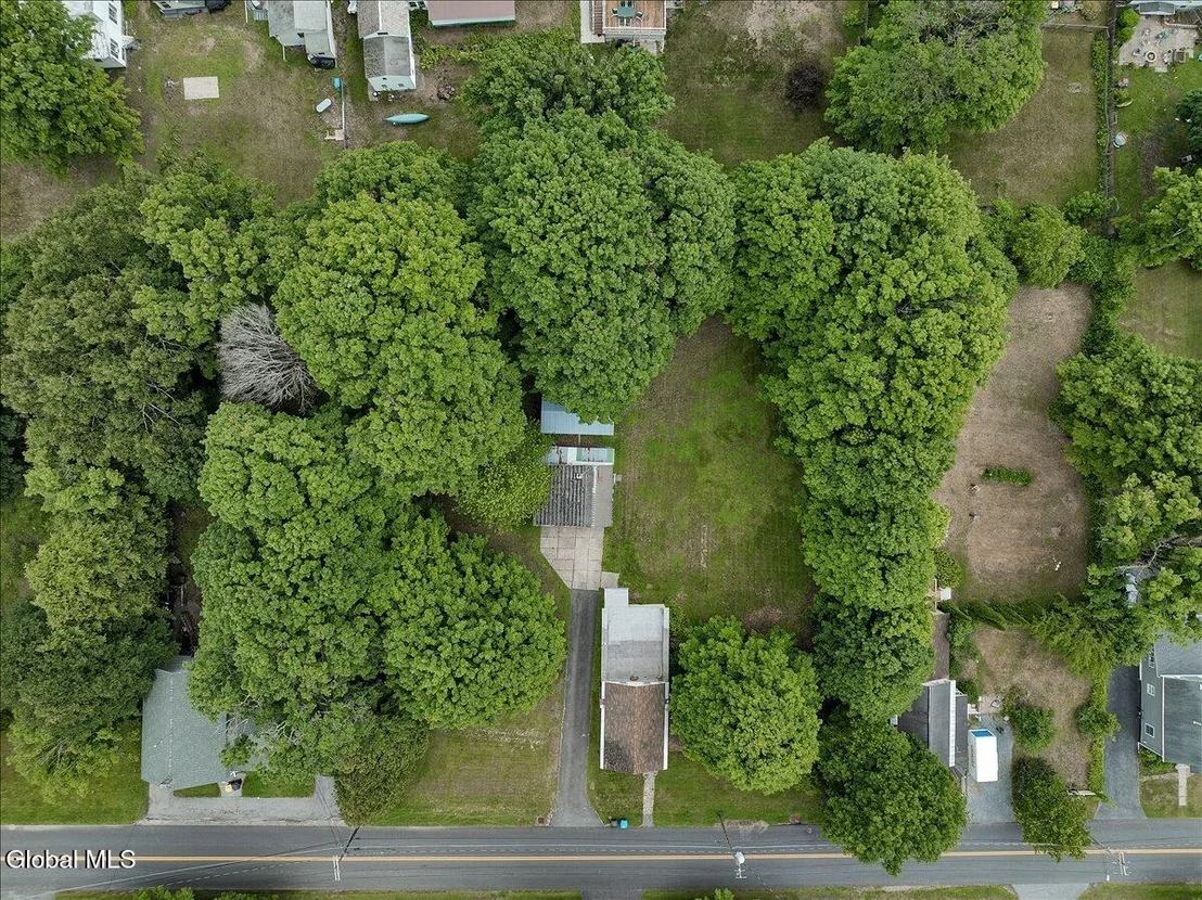 Photo of 60 Maple Avenue