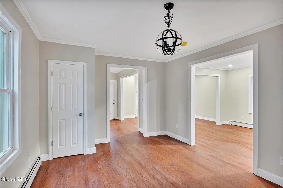 Photo of 27 Robinson Street