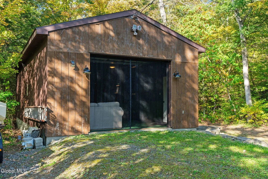 Photo of 522 Starr Road