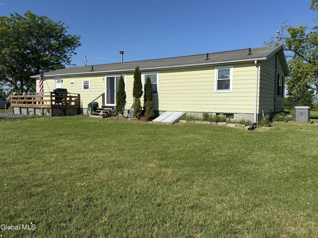 Photo of 1289 State Highway 30