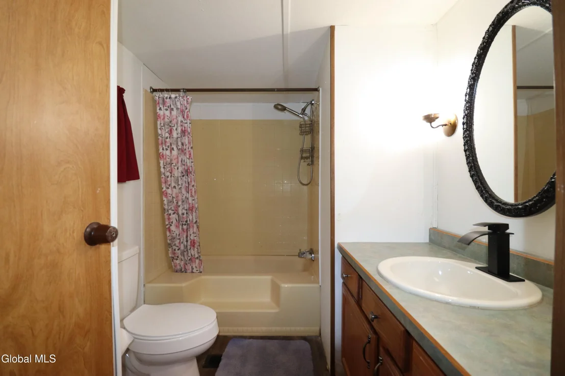 Photo of 48 Comstock Road