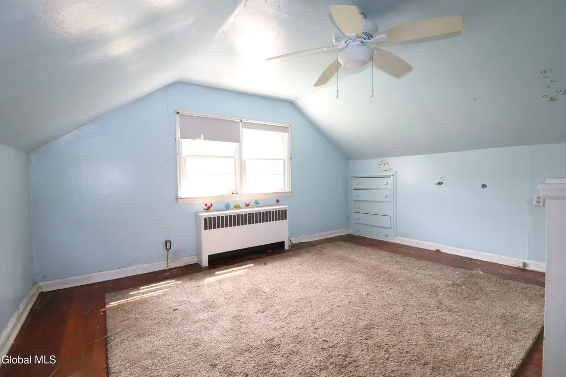 Photo of 2116 Neil Street
