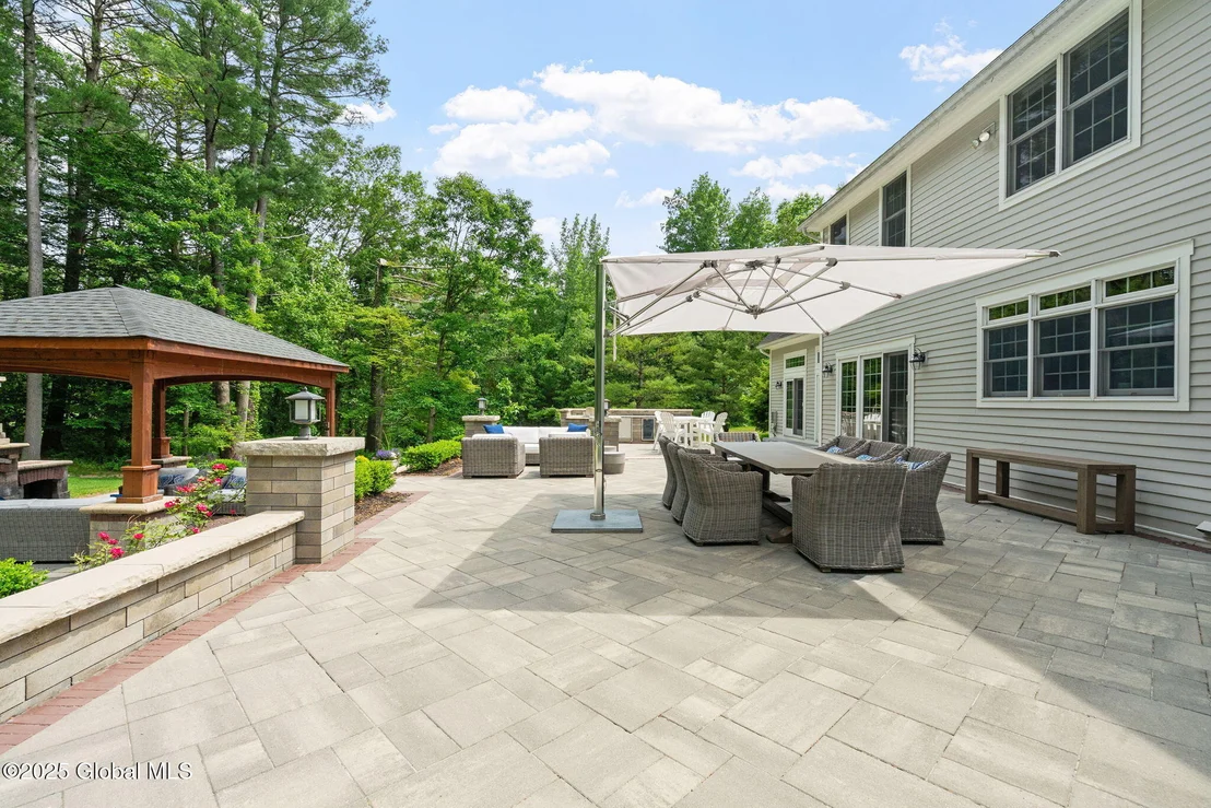 Photo of 428 Ridgehill Road