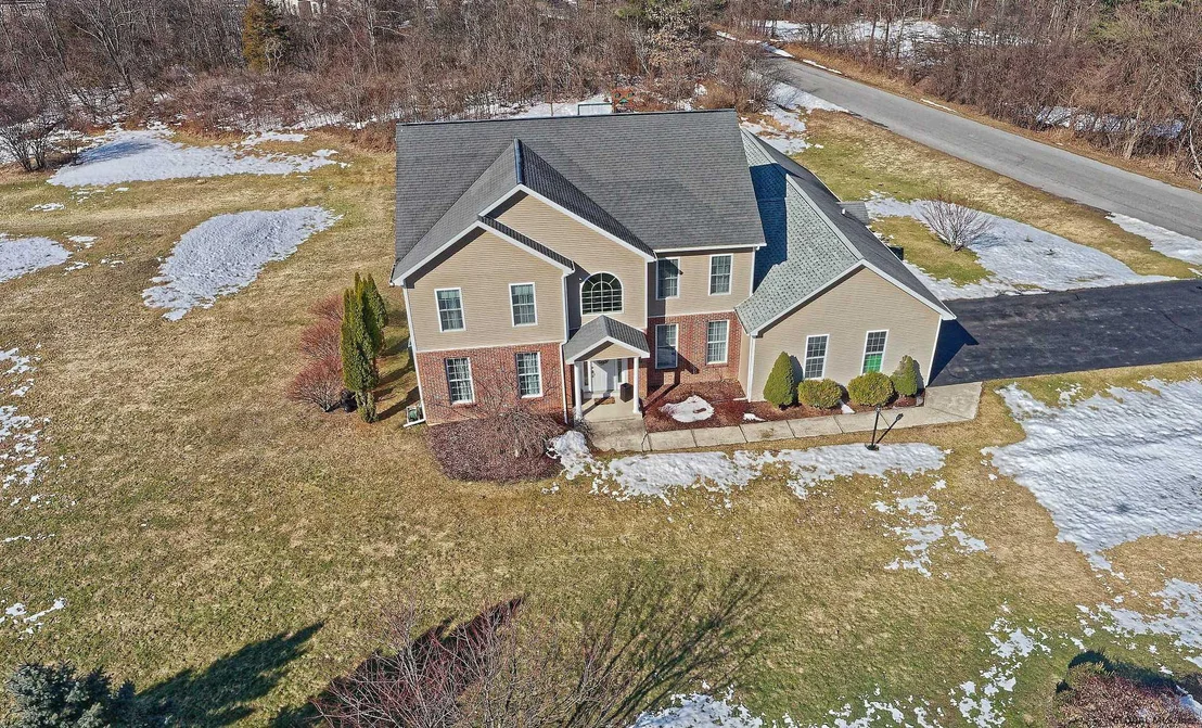 Photo of 16 BRADT Road