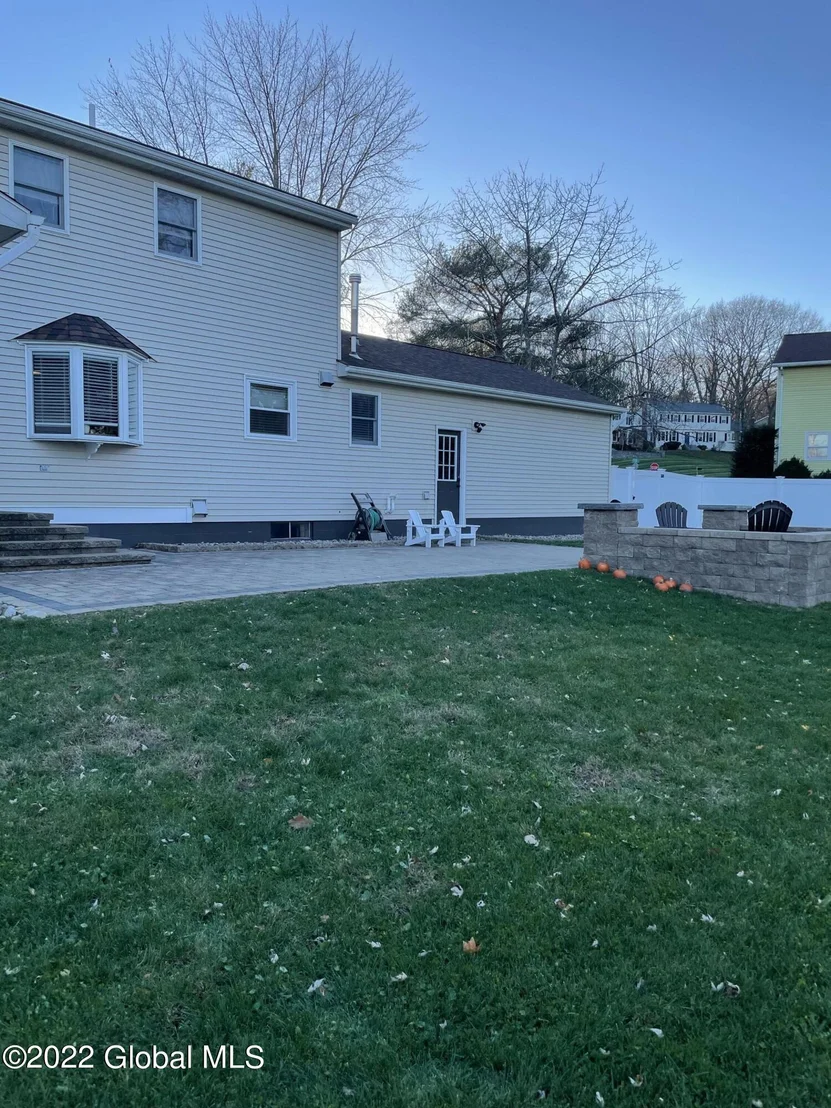 Photo of 19 Valleywood Drive