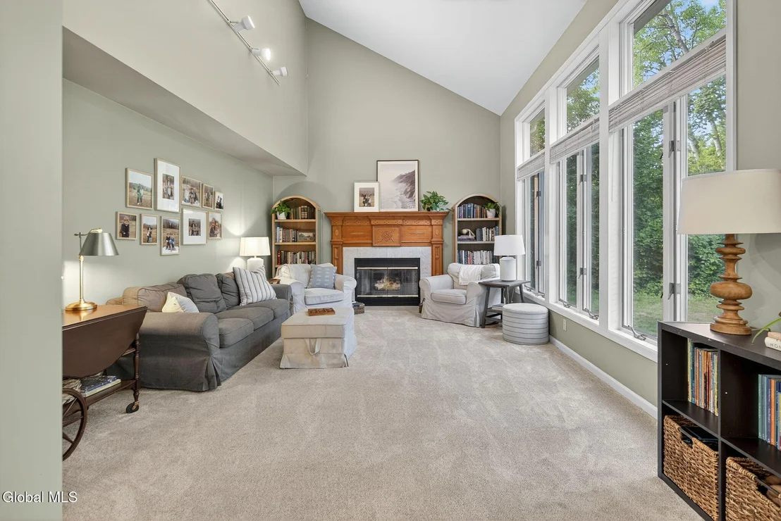 Photo of 72 Maple Road
