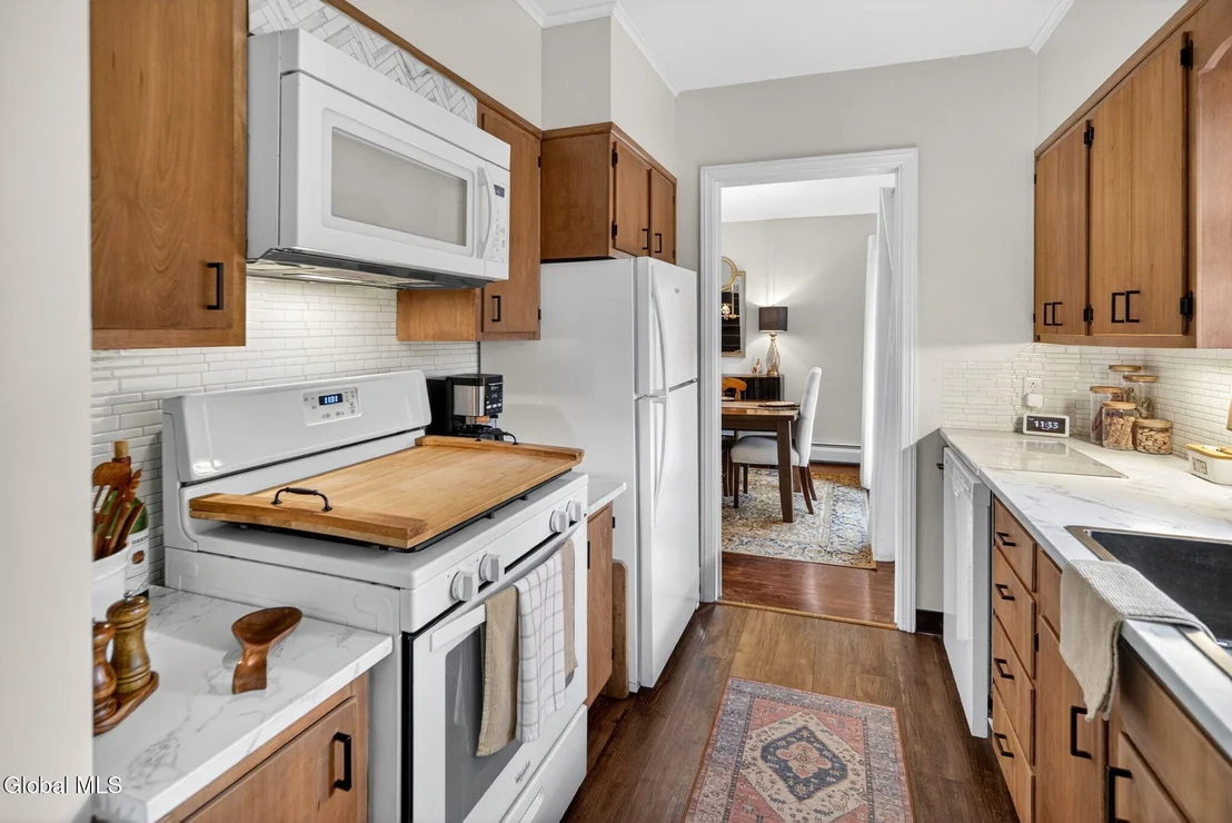 Photo of 32 Puritan Drive