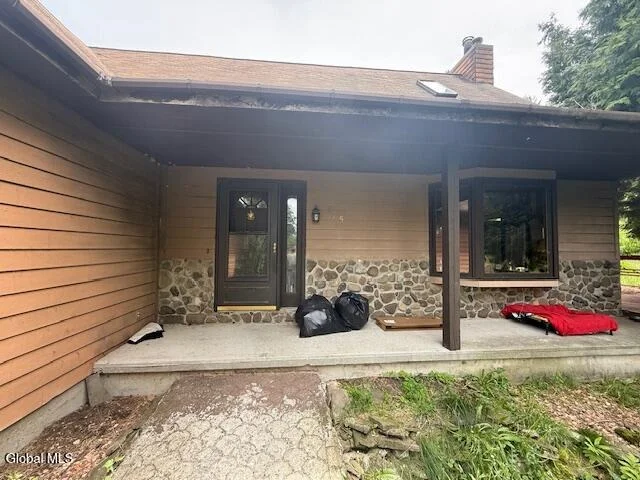Photo of 425 Barton Hill Road