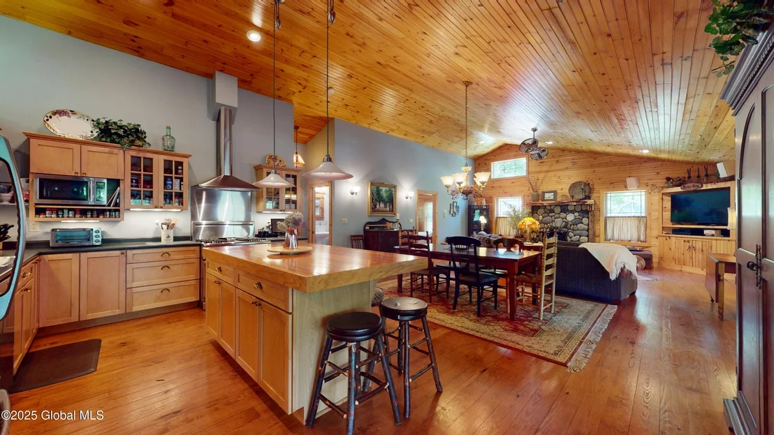 Photo of 44 Overbrook Road