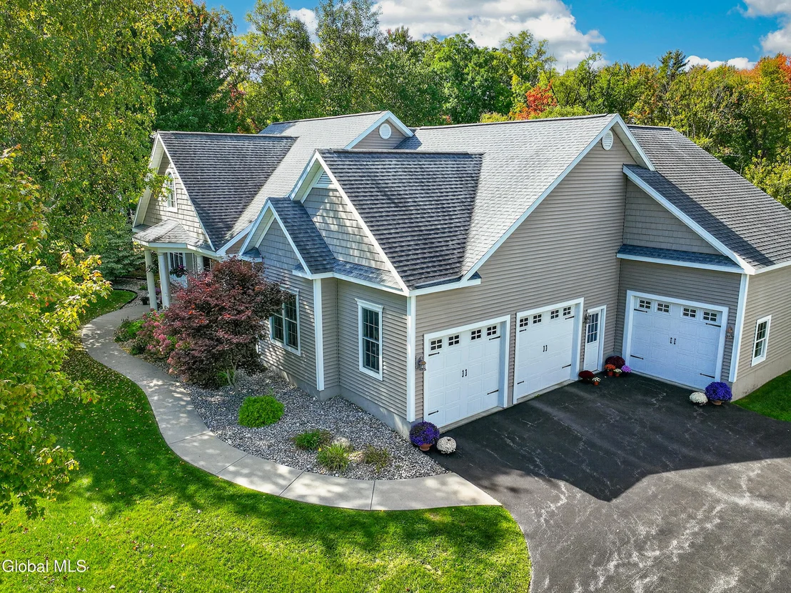 Photo of 1027 Gideon Trace