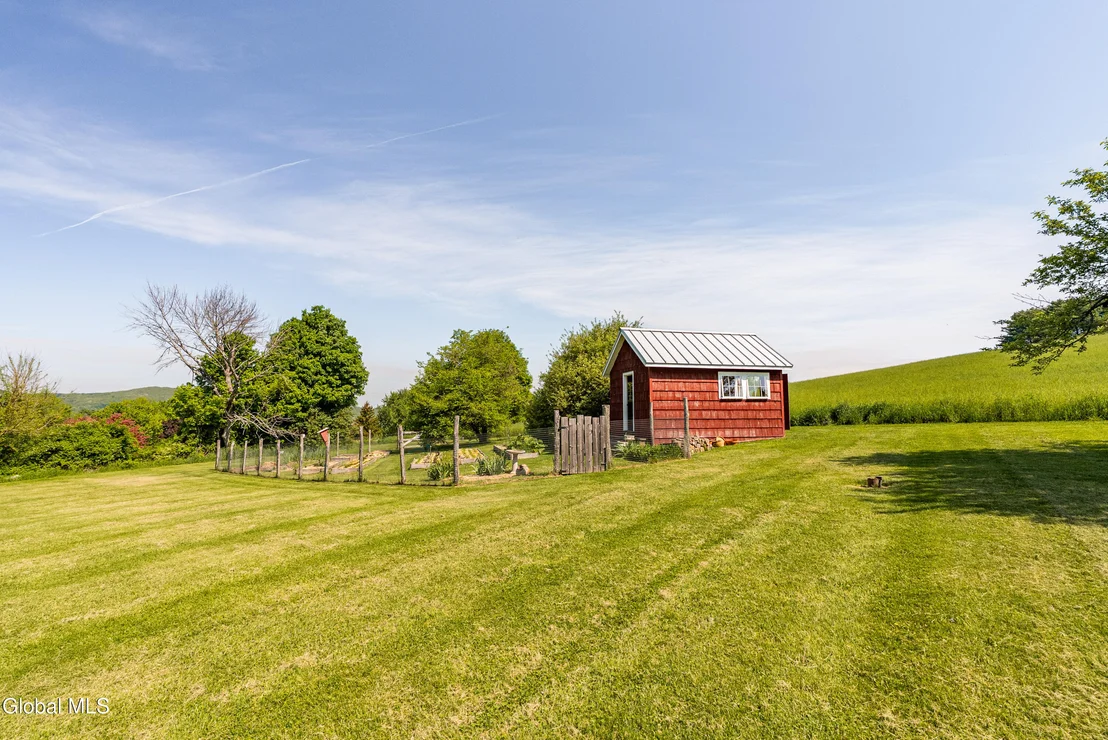Photo of 1 Breezy Hill Road