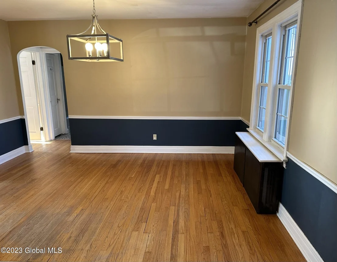 Photo of 14 Berncliff Avenue