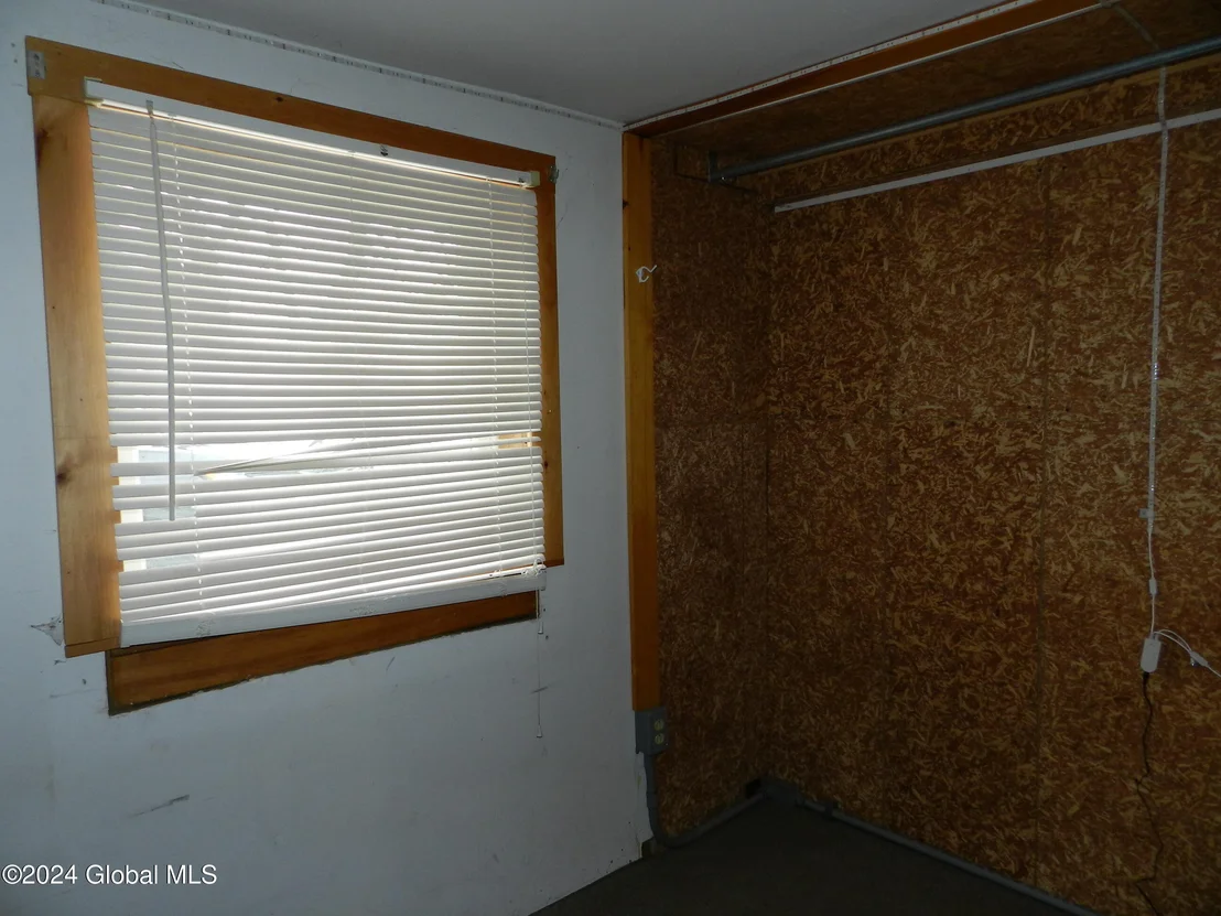 Photo of 196 Luzerne Road