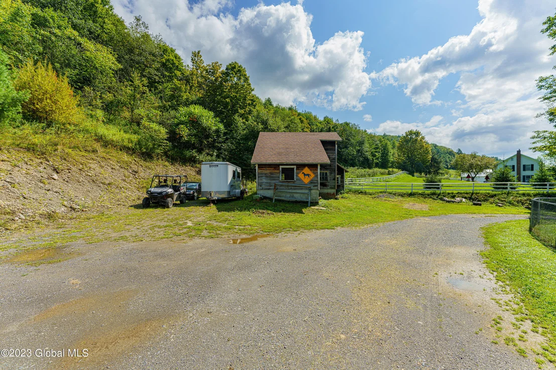 Photo of 1084 County Route 30