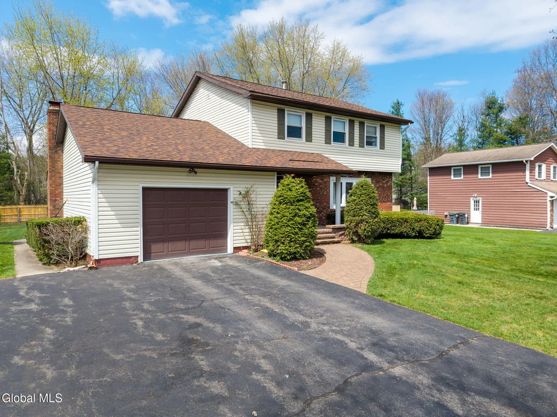 Photo of 5113 Foxwood Drive