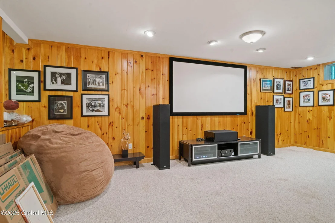 Photo of 428 Ridgehill Road