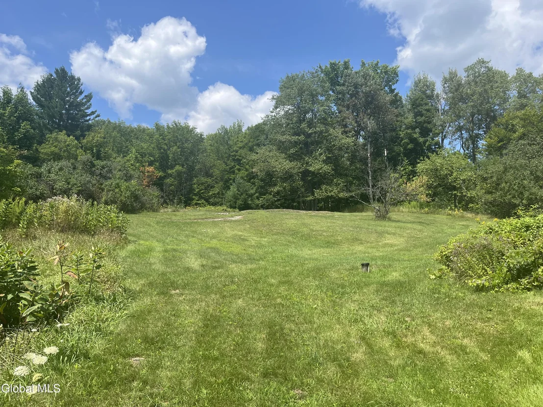 Photo of 675 Creek Road