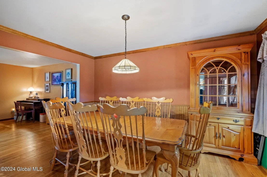 Photo of 136 Fabian Drive