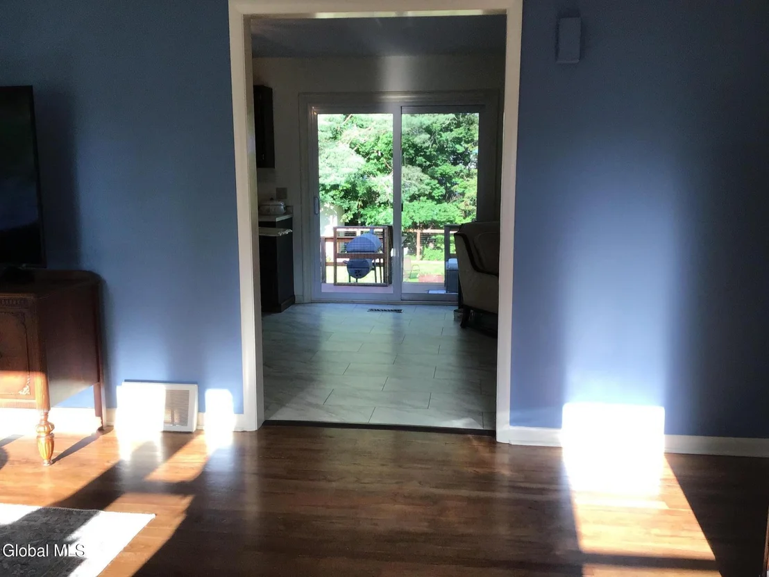 Photo of 40 Glendale Road