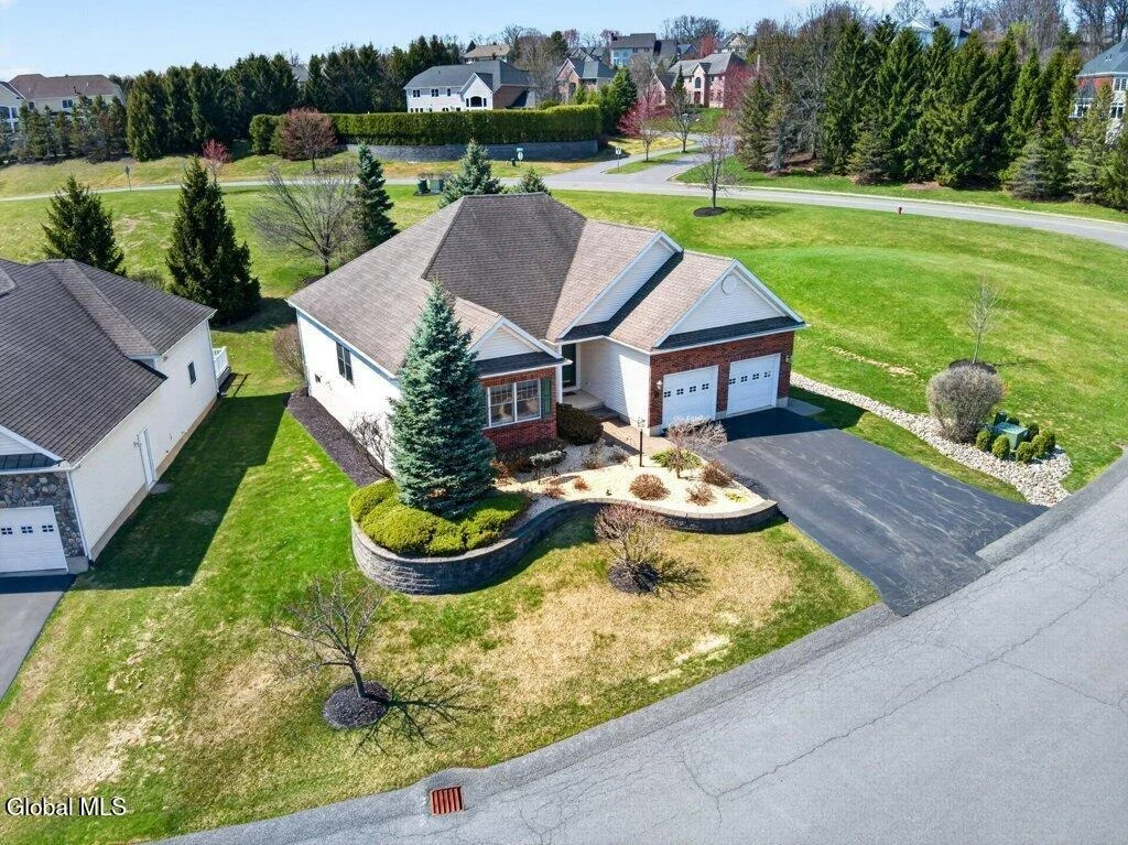 Photo of 1 Conway Circle