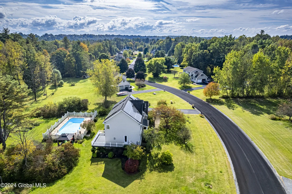 Photo of 25 Stonehurst Drive