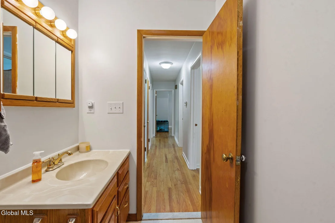Photo of 2303 Balltown Road