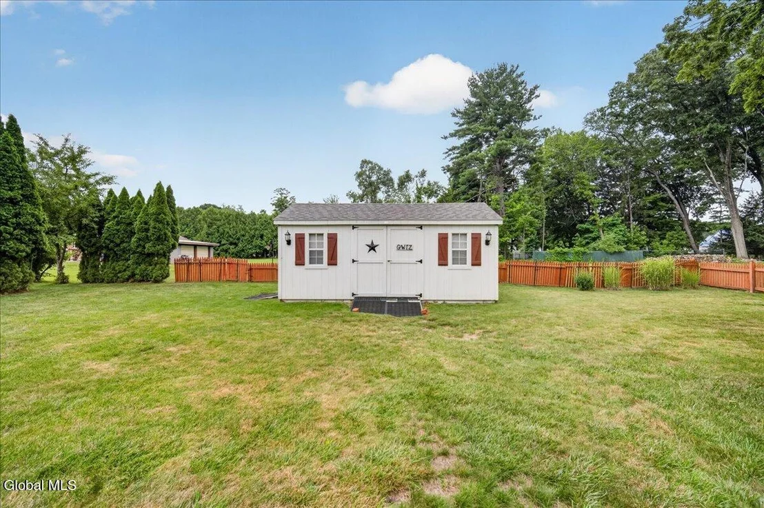 Photo of 203 Heckeler Drive