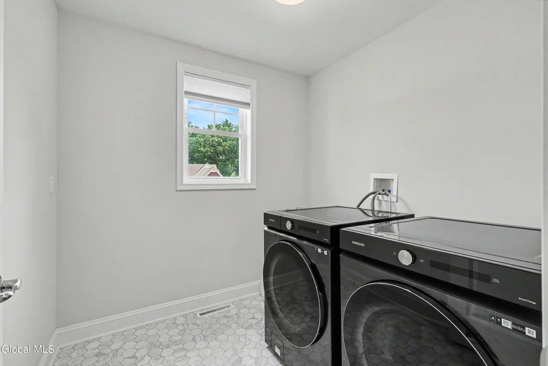 Photo of 30 Greenbrier Way