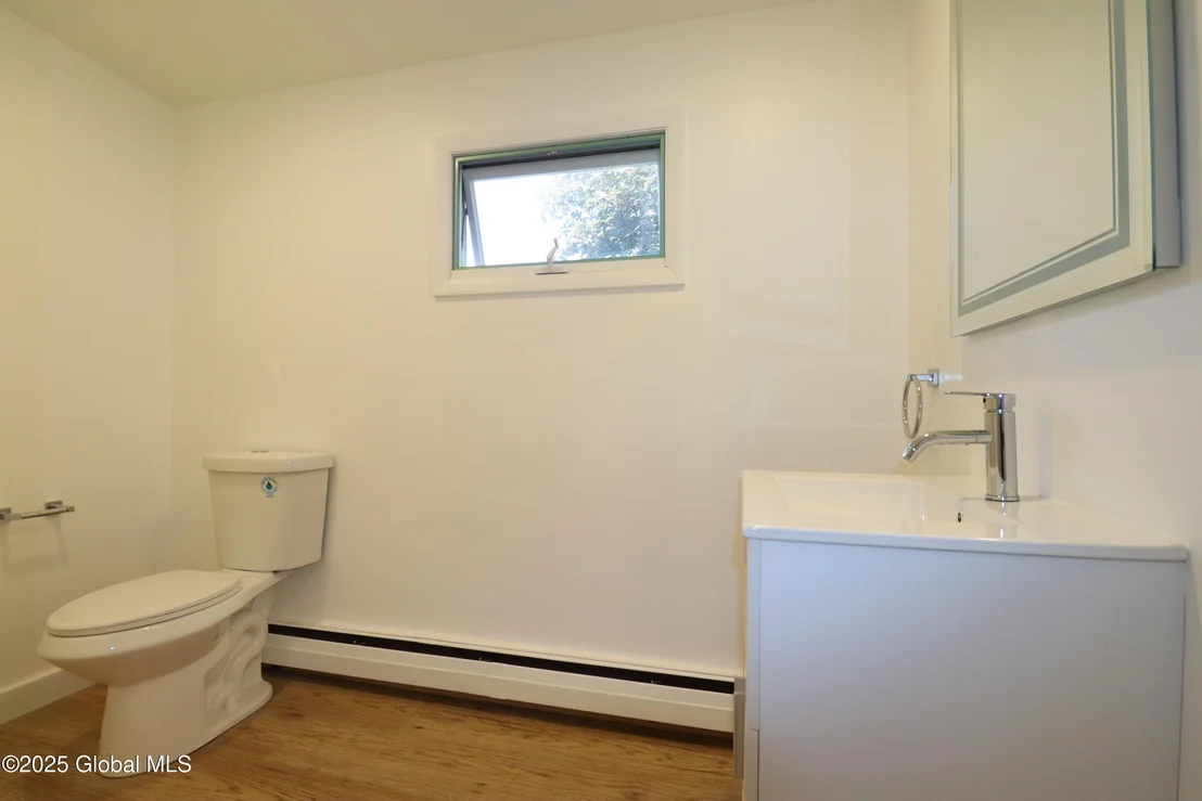 Photo of 1220 Hemlock Street