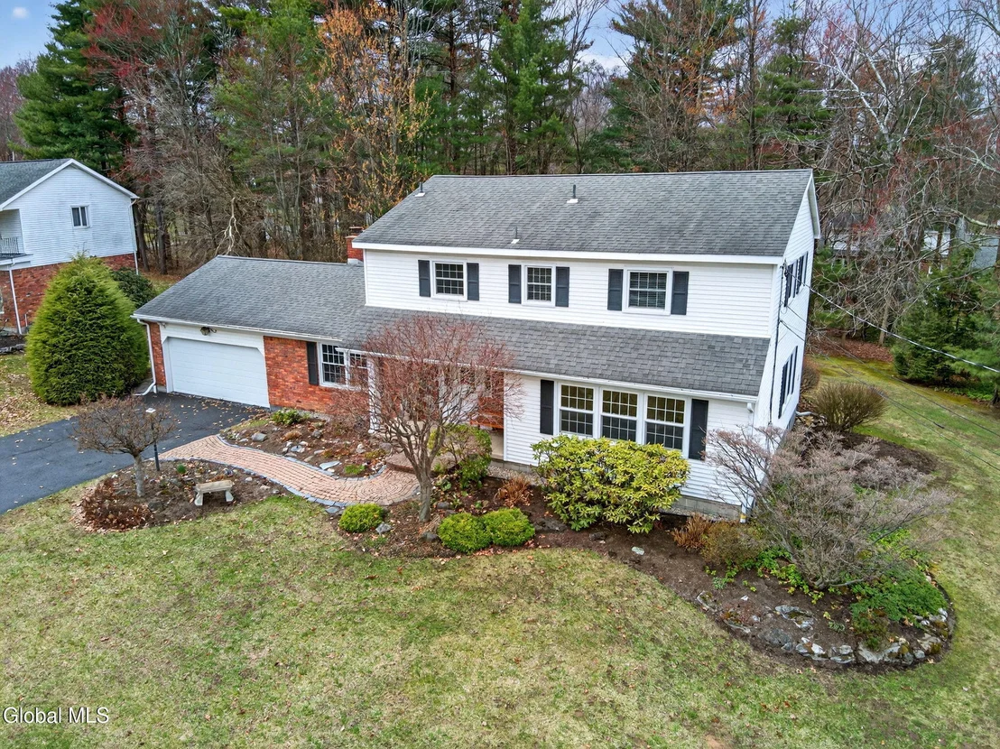 Photo of 17 Tamarack Lane