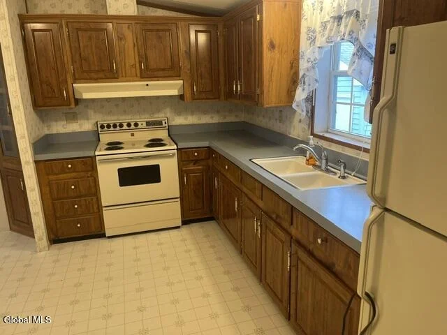 Photo of 52 2nd Avenue
