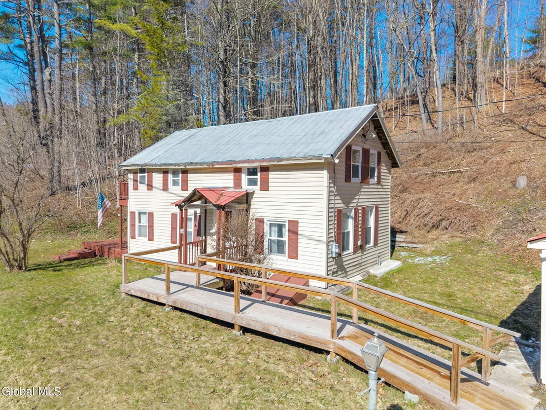 Photo of 969 Gates Hill Road