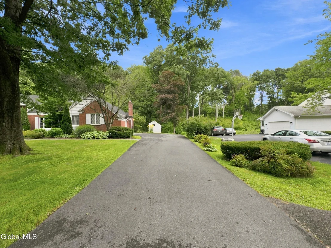 Photo of 7 Macaffer Drive