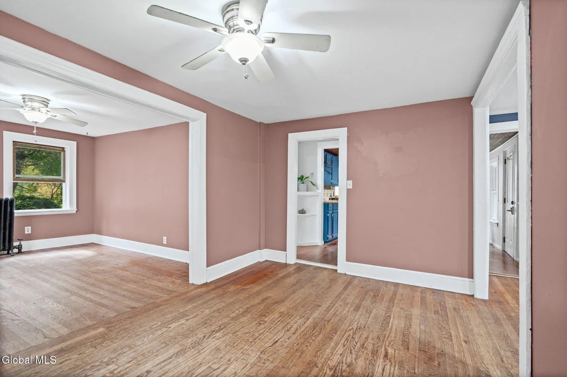 Photo of 43 Scott Avenue