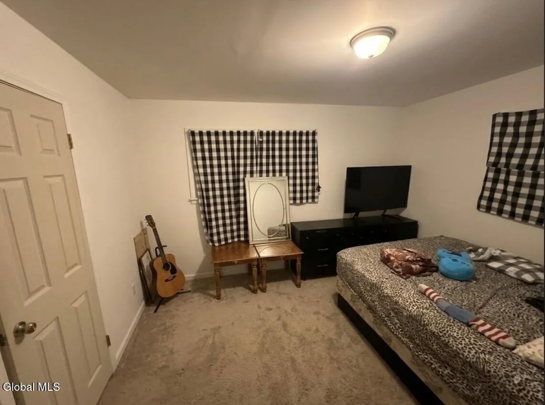 Photo of 4 Circular Drive