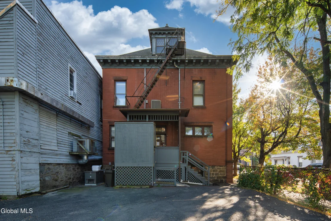 Photo of 701 Union Street