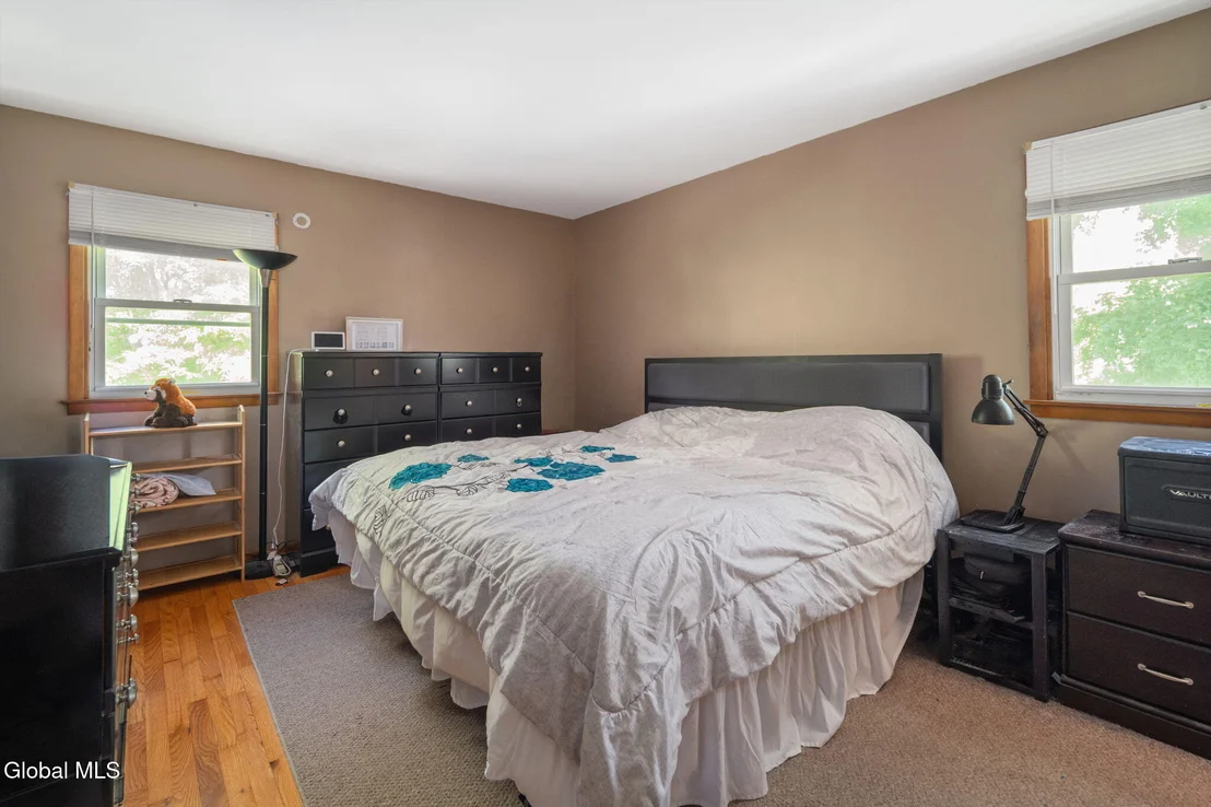Photo of 1358 Maple Hill Road