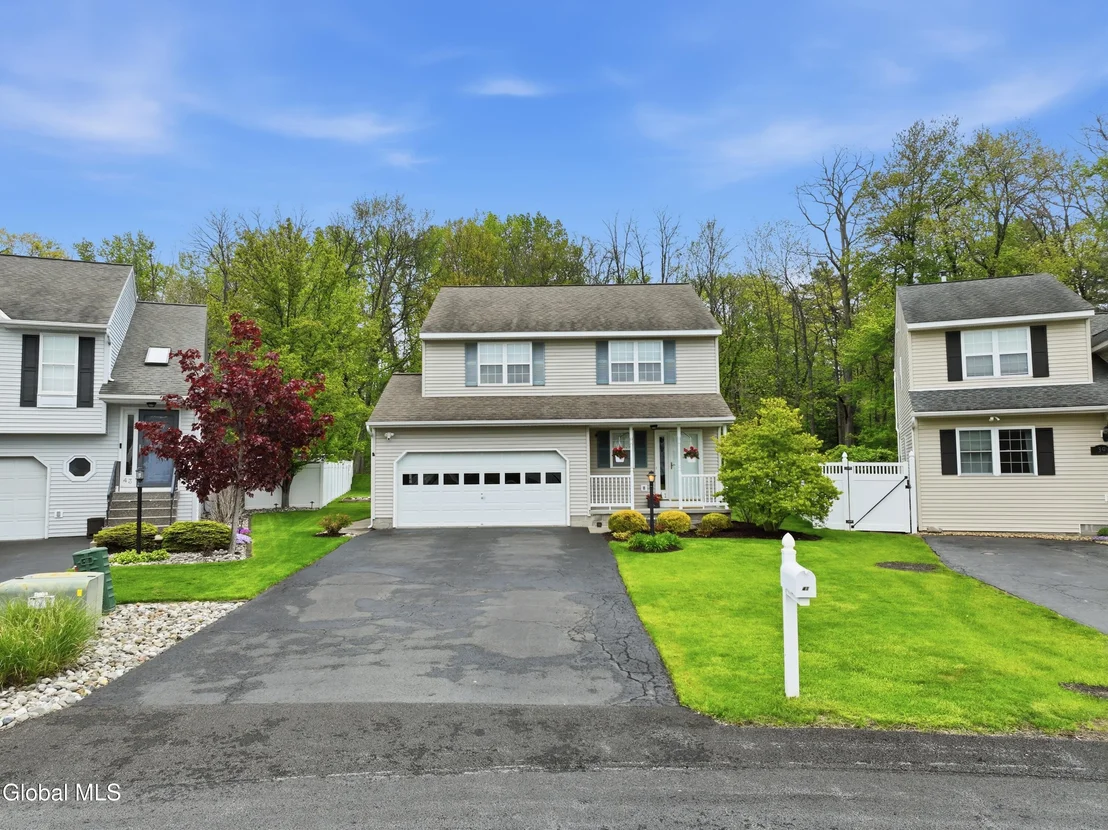 Photo of 41 Wicken Square