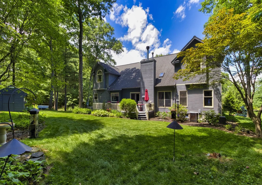 Photo of 54 OAK TREE Lane